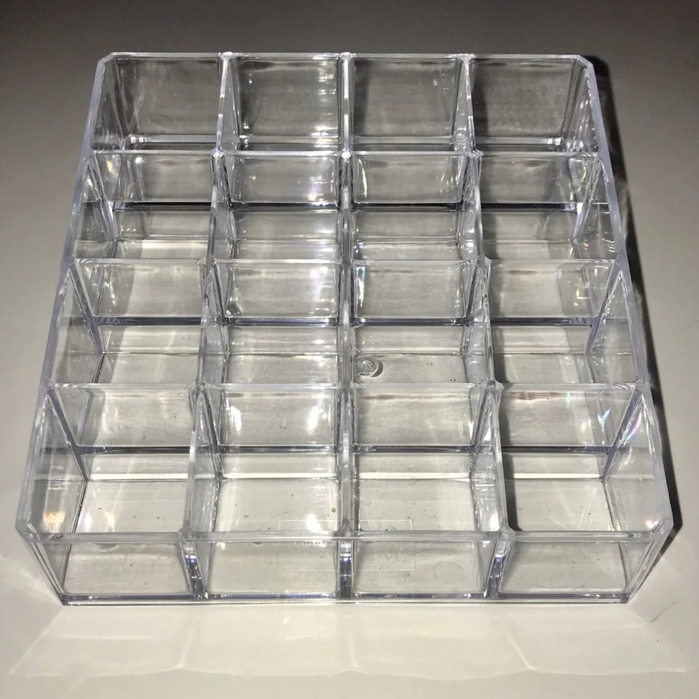 Plastic make up holder organizer!